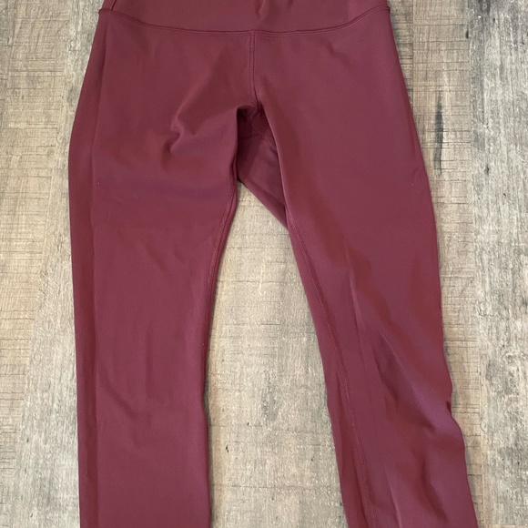 Lululemon Wunder Under Leggings Size 8 - Picture 1 of 3